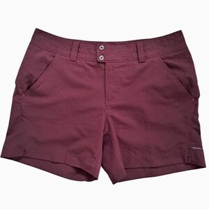 Columbia Omni-shade Women's Burgundy Shorts